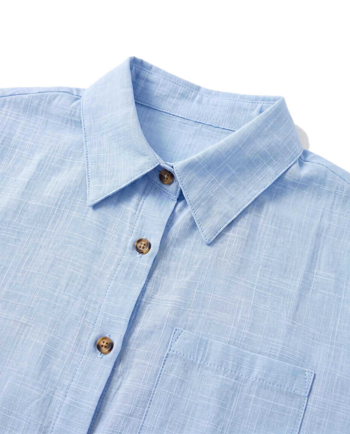 Close up of the collar, buttons and chest pocket